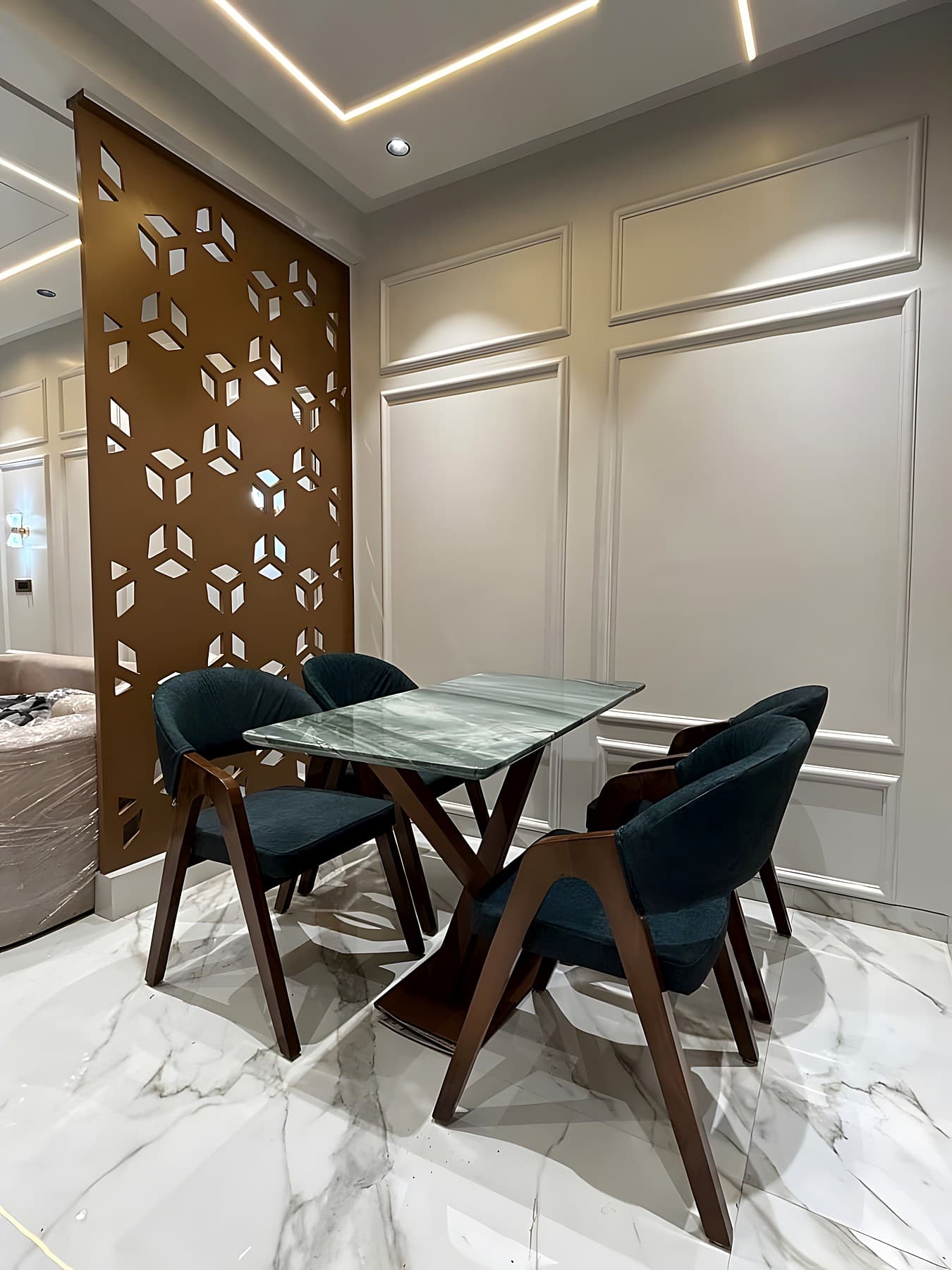 Wave & Dine — view 3